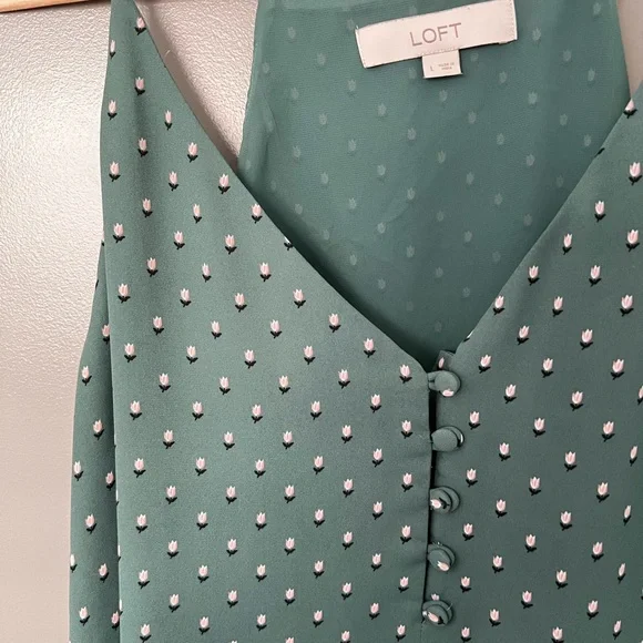 LOFT Sleeveless Shell - Picture 3 of 3